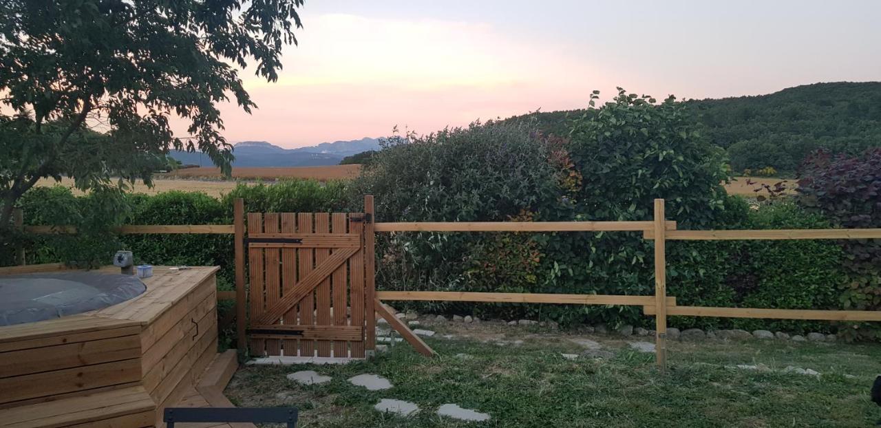 Cottage Combet Gîte Climatisé avec Jacuzzi Marsanne Esterno foto